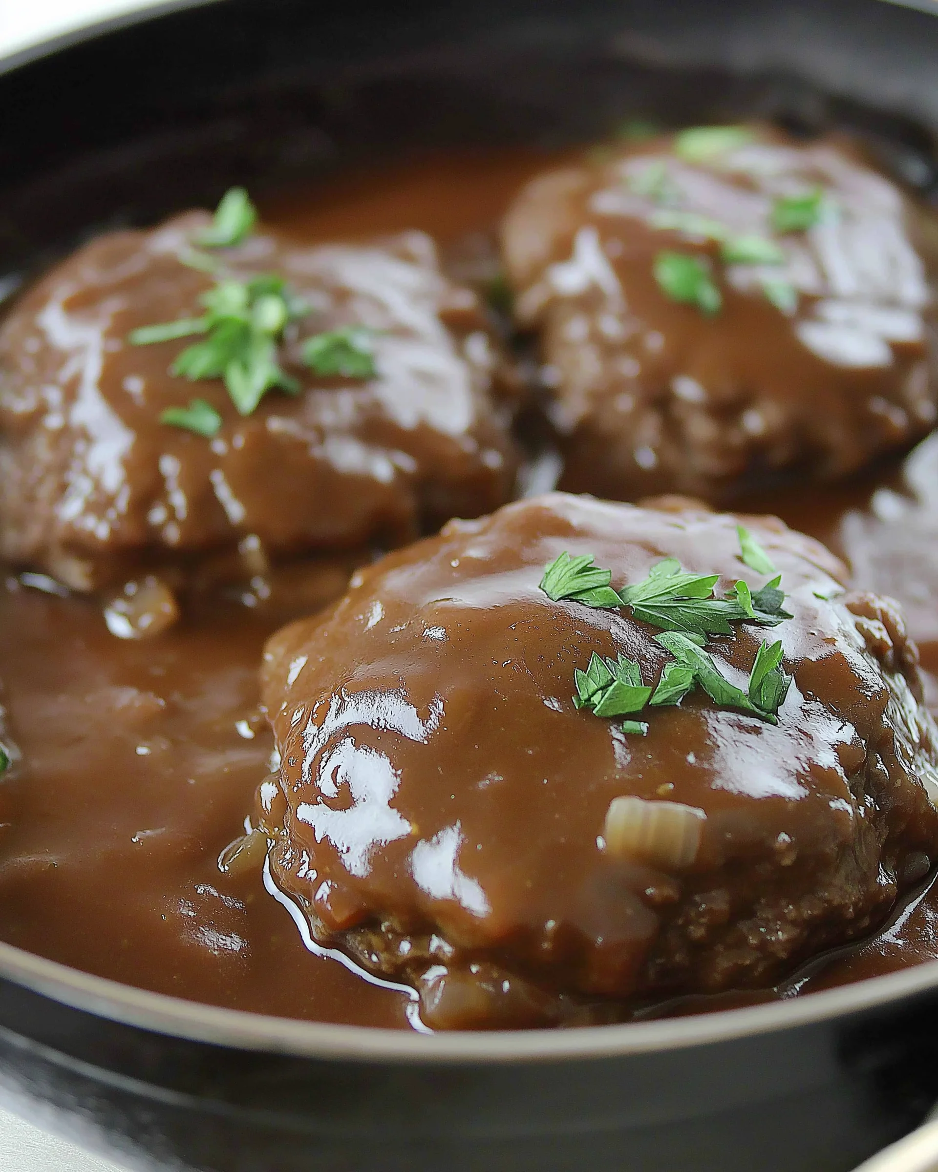 Simple Salisbury Steak: A Delightful Comfort Food Recipe