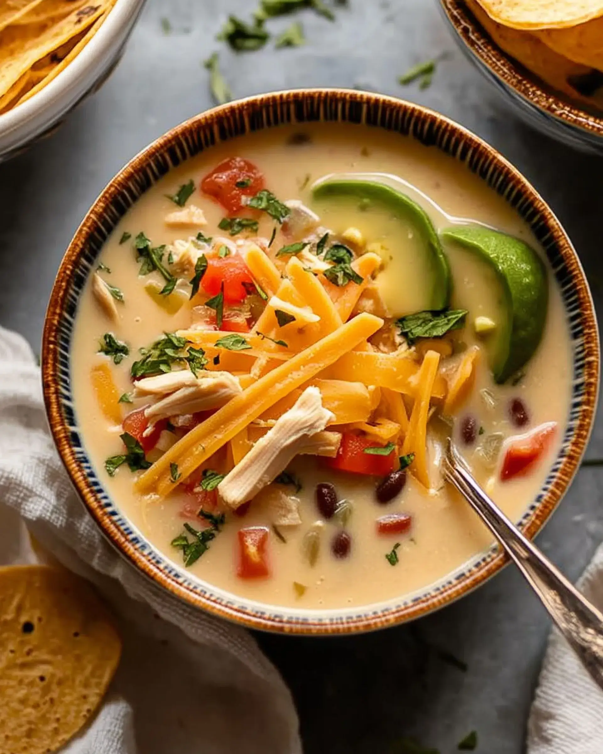 Creamy Chicken Tortilla Soup: A Comforting Delight!