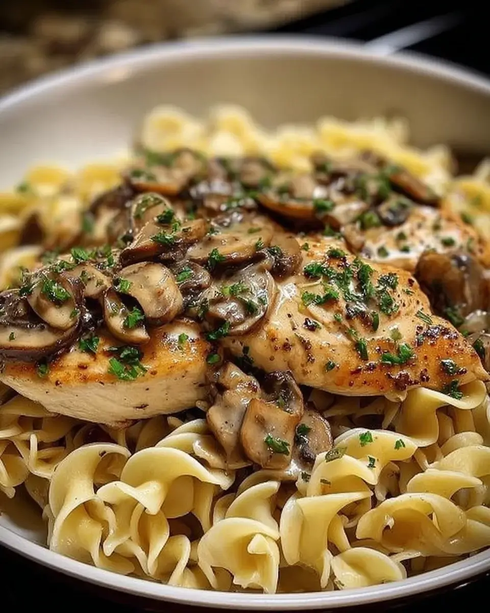 Chicken Buttered Noodles: A Family Favorite Recipe!