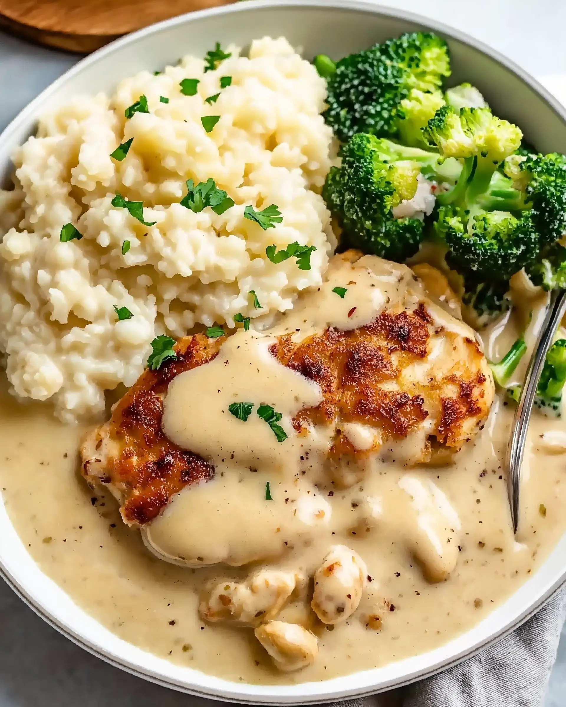 Creamy Garlic Chicken: Discover This Easy Recipe!