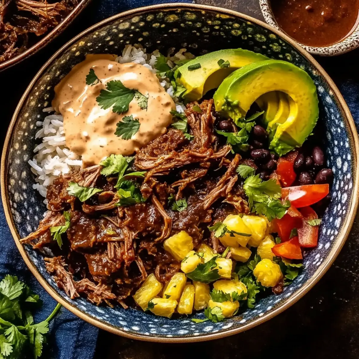Crockpot Chipotle Pineapple Pot Roast Bowl: A Flavorful Feast